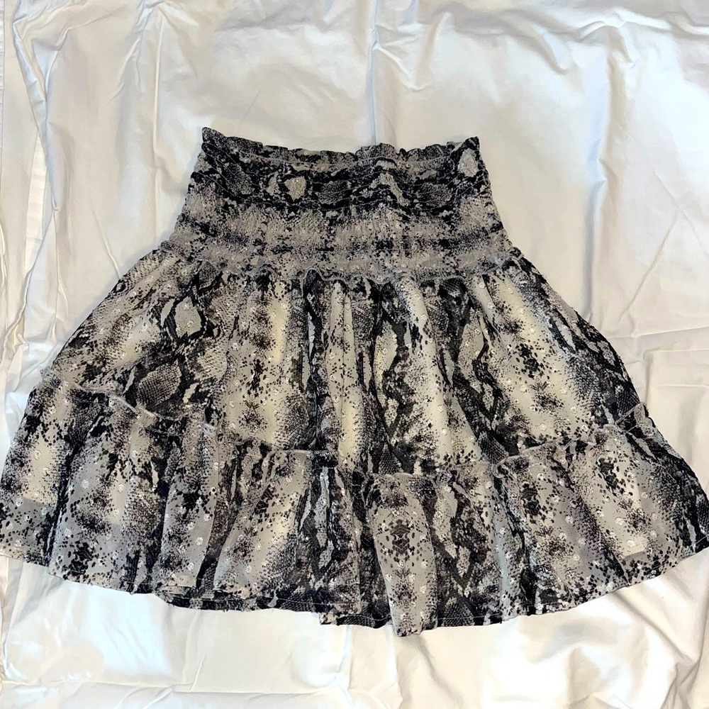 snake skin skirt !!!!